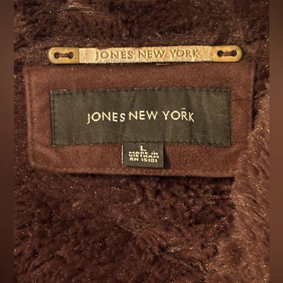 Jones New York Faux Suede Jacket with Faux Fur Trim and Hood, size Large - Picture 11 of 14